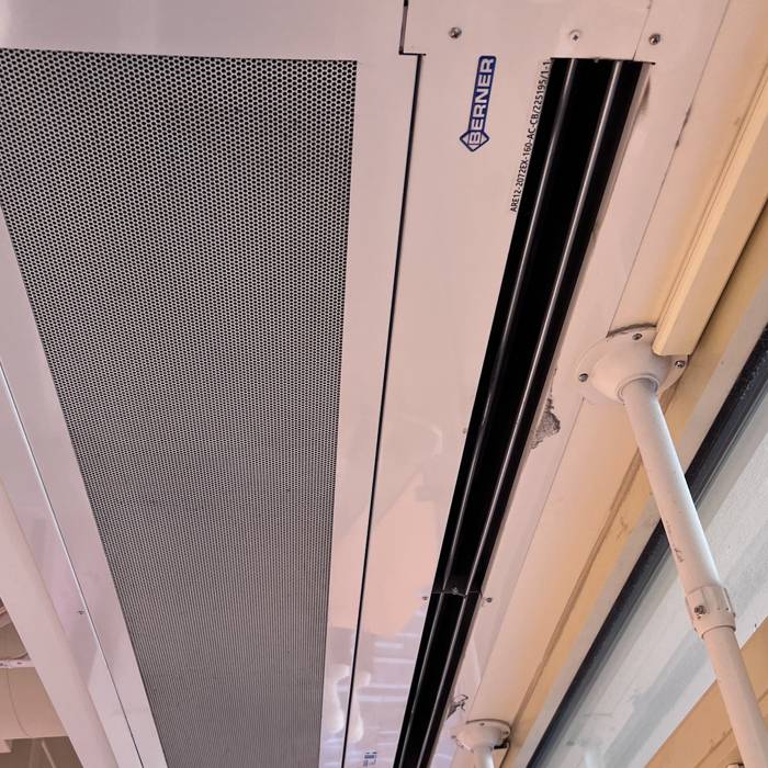 The same air curtain after cleaning