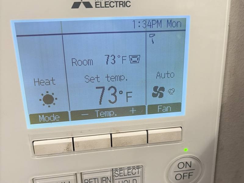 Mitsubishi controller set to 73°F heat